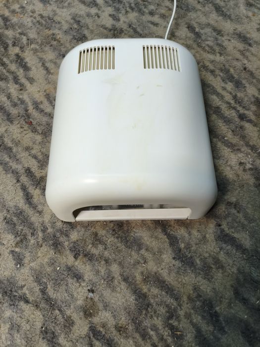Lampa ultrafioletowa do paznokci 36W