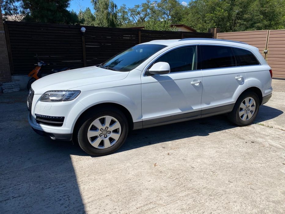 Продам власне авто Audi Q7