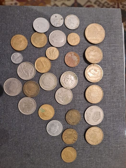 Moedas diversas de Pesetas