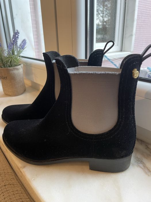 Lemon Jelly Suede Boots