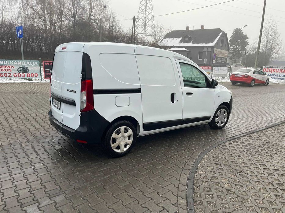 DACIA DOKKER VAN CONFORT 1.6 BENZYNA 2013, VAT 23%, kupiony w PL salon