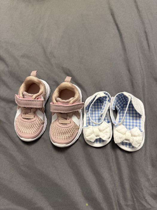 Пінетки на дівчинку