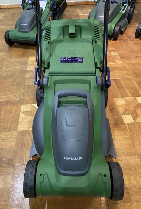 Powerbase 1600w 37см газонокосарка електрична