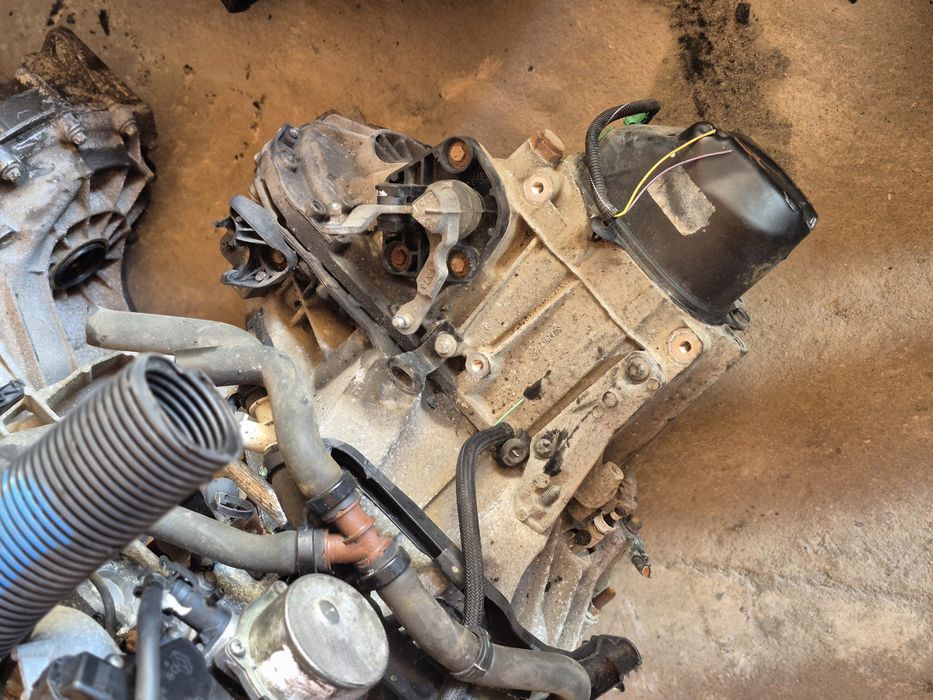 Мотор к9к 1.5 Кенго Кліо Меган Кашкай Лагуна Євро 4 5 6 з Європи