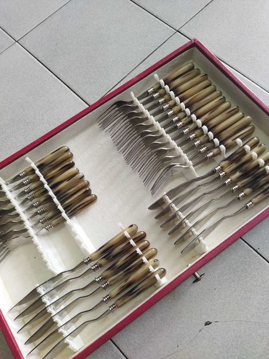 Faqueiro cabo em osso