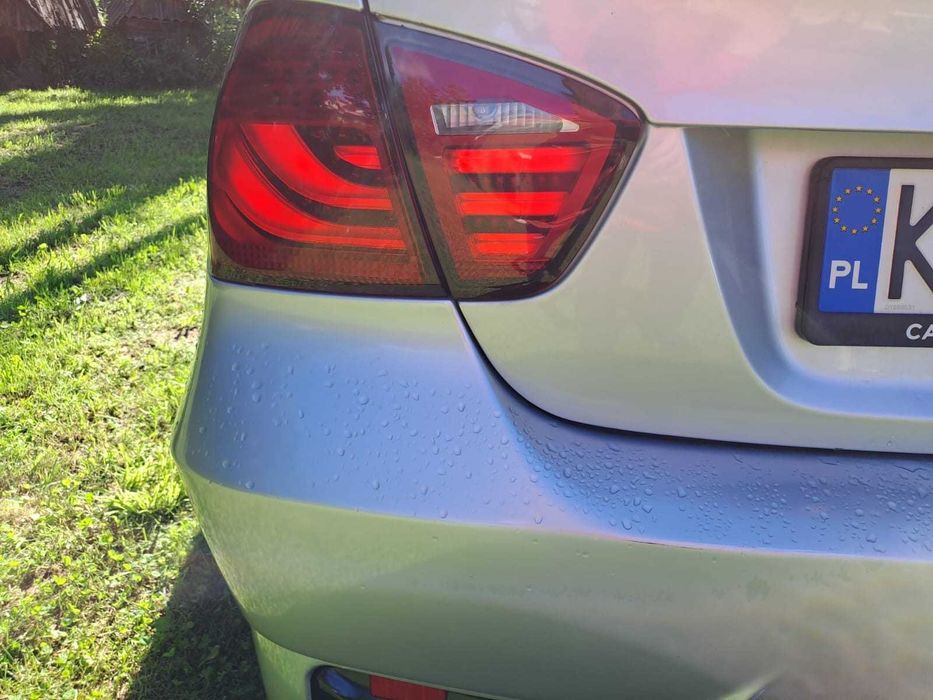 BMW seri 3 sedan
