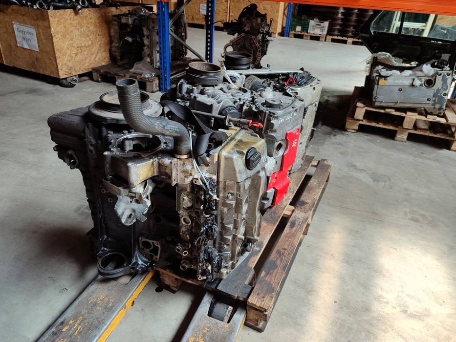 Двигун Мотор OM604.910 DIESEL для Mercedes-Benz W202 W210 W124 W201 ...