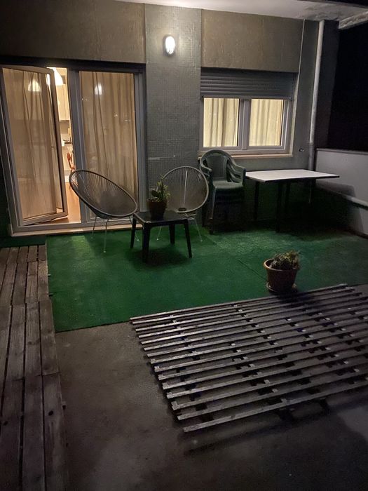 T1 com terraço Porto
