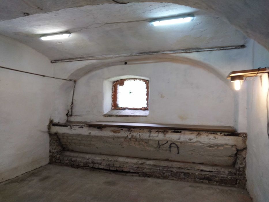 Piaskowa Góra magazyn składzik majsterkowanie