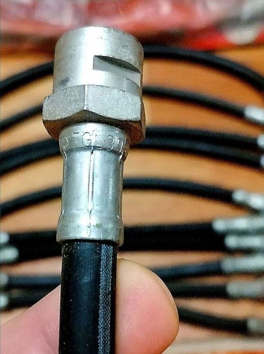 Шланги тормозные