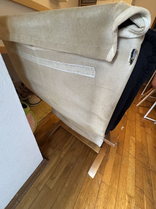 Poltrona / cadeirão IKEA - pés madeira