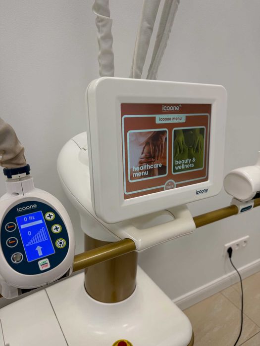 Icoone Laser + LED