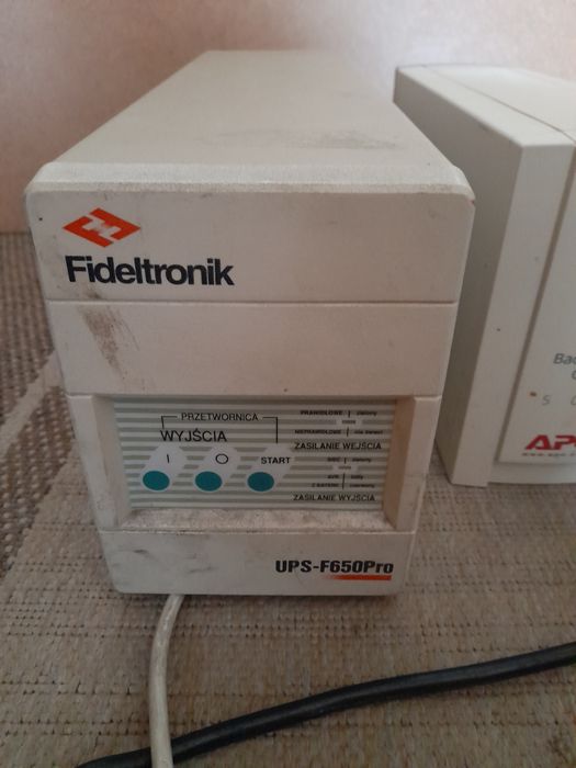 2 upsy Stan nieznany