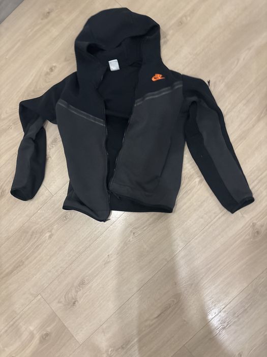 nike tech fleece