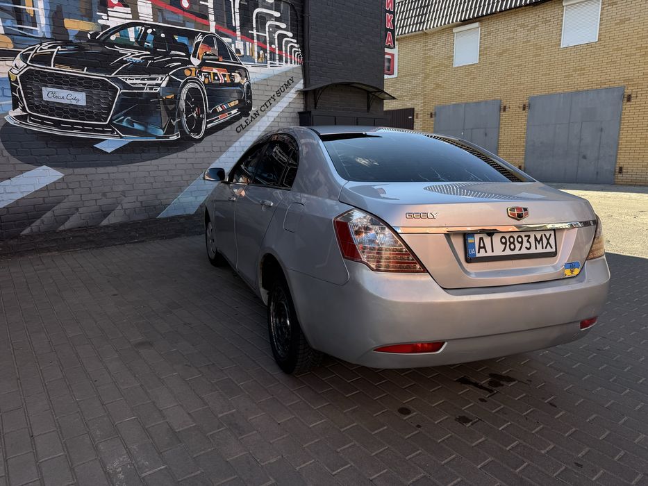 Geely Emgrand 7 2013