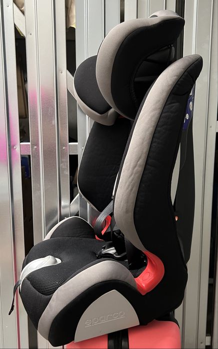 Fotelik samochodowy Sparco
