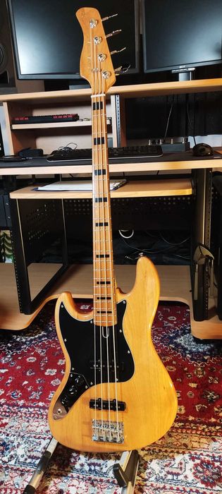 Baixo Marcus Miller Sire V5 Alder-4 NT CANHOTO/ESQUERDINO