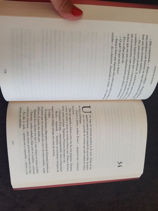 Livro A Inquilina de Freida