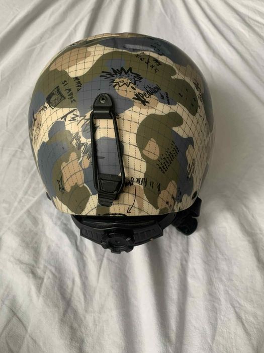 Kask narciarski moro