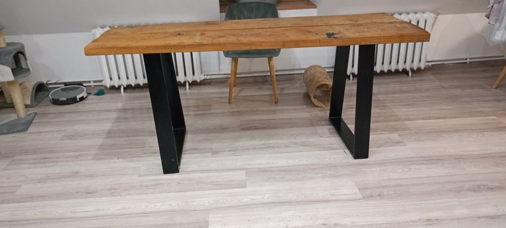 Stół dębowy  ręcznie robiony