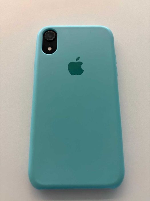iPhone XR 64GB Preto