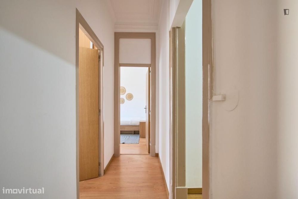 Quarto - localizado em Alameda Lisbon
