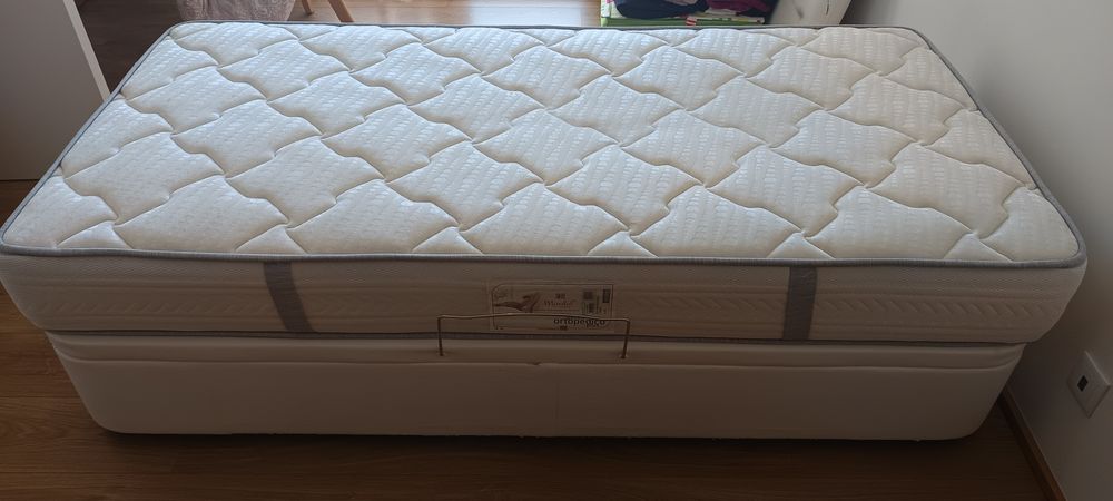 Sommier 190x90 com colchão