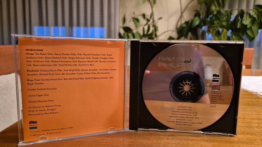 Vendo CD música "Passages", dos mestres RAVI SHANKAR e PHILIP GLASS !