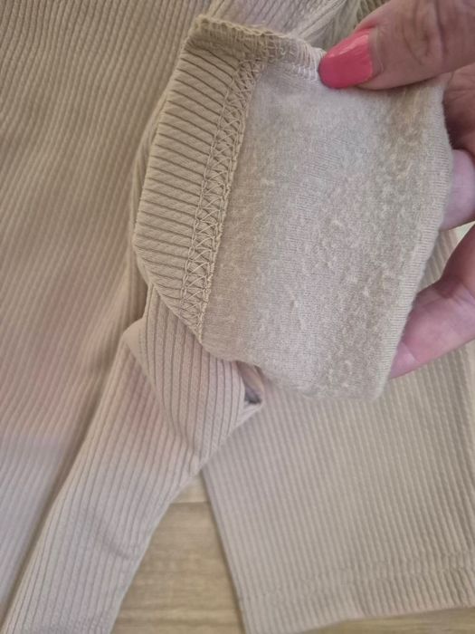 Ocieplane legginsy prążek