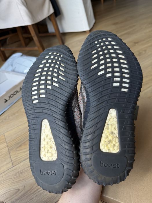 Adidas Yeezy Boost 350 V2 Carbon Beluga buty sneakersy brązowe 42