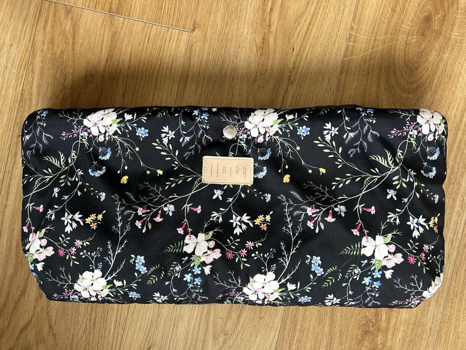 Mufka Beloff leśne kwiaty