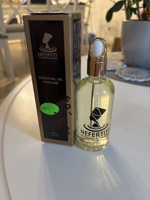 Olejek perfumowany Nefretiti nowe