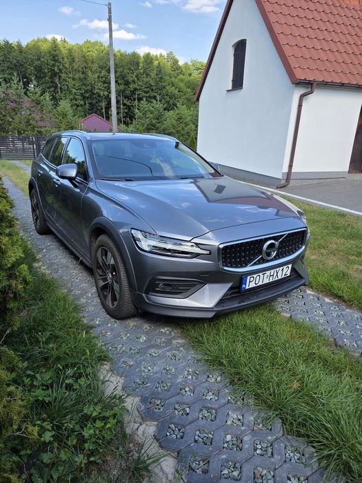 Volvo V60 B5 B AWD Geartronic Momentum