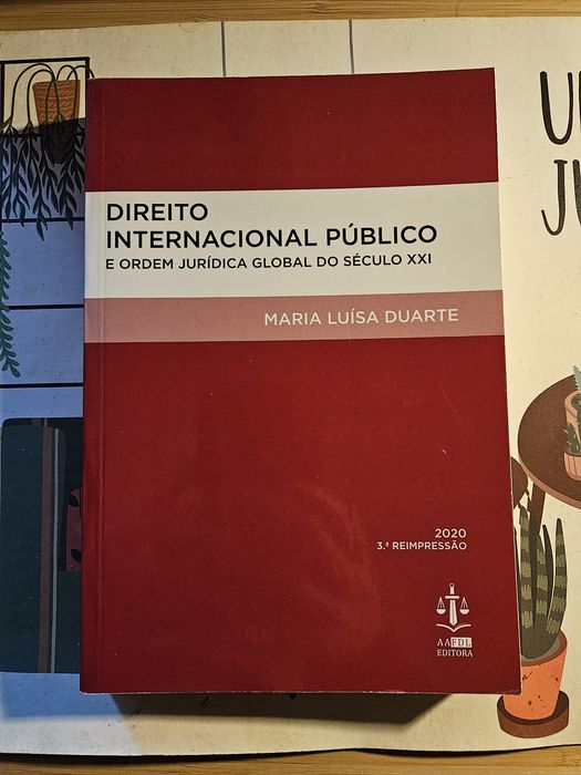 Manuais de Direito
