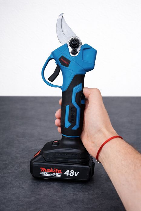 АКЦІЯ‼️Сікатор + пилка на акумуляторі Makita |ДЛЯ САДА| 2 АКБ по 48v