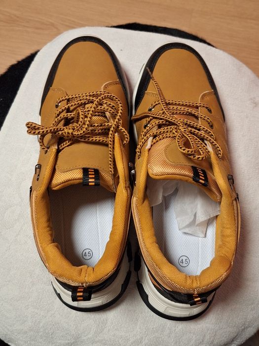 Tenis sapatos de caminhada à  prova de agua novos 45