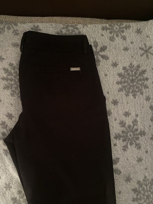 Sprzedam spodnie klasyczne eleganckie