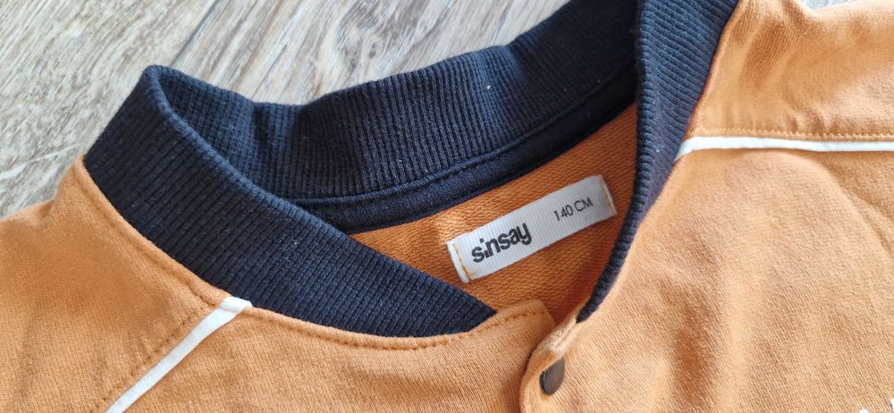 bluza rozpinana kurtka Sinsay r 140 bomberka