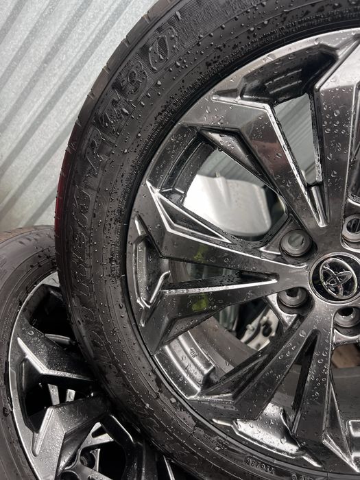 Kola, Koła Toyota Rav4 IV , Felgi z oponami. Nowe !