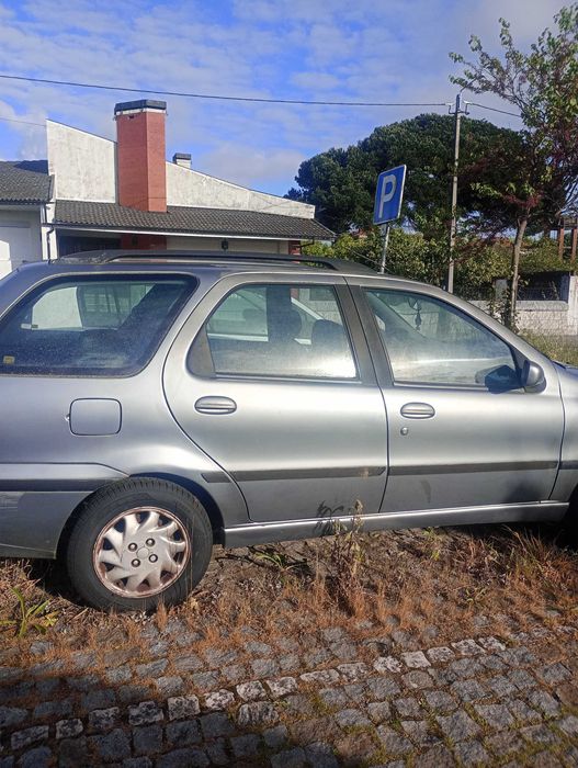 Fiat Palio Weekend para peças