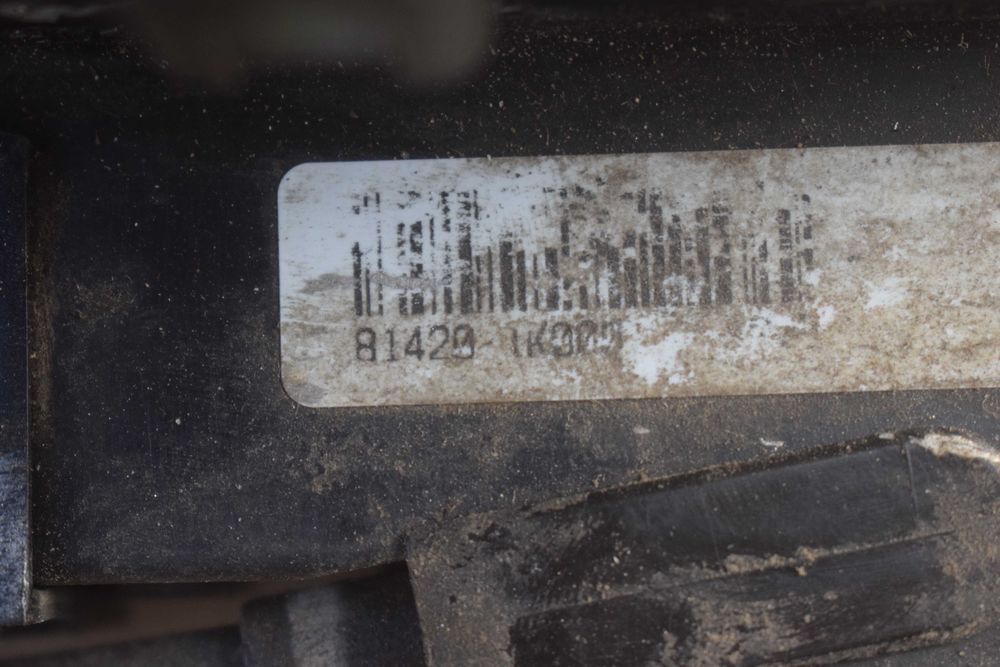 zamek drzwi prawy przód przedni HYUNDAI IX20 IX 20 2011R.81420-1K000