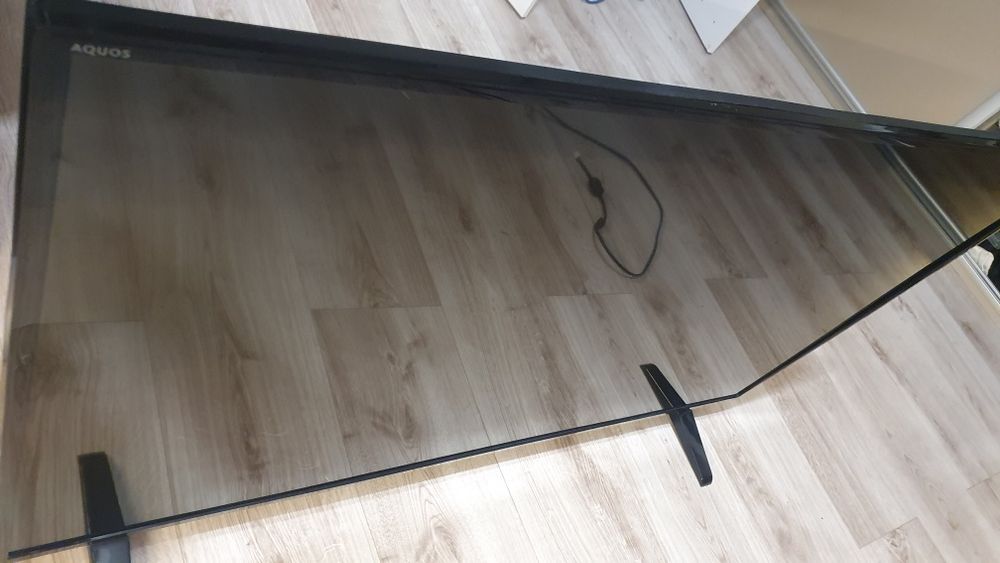 Matryca i,  podświetlenie Sharp LC-43CFE4142