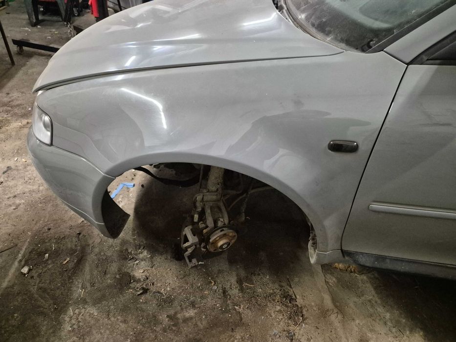 S3 8l ly7c maska przód przednia maska audi s3 8l