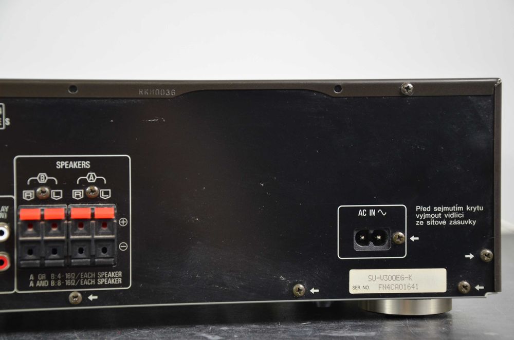 W super stanie wzmacniacz stereo TECHNICS SU-V300 Japoński New Class A