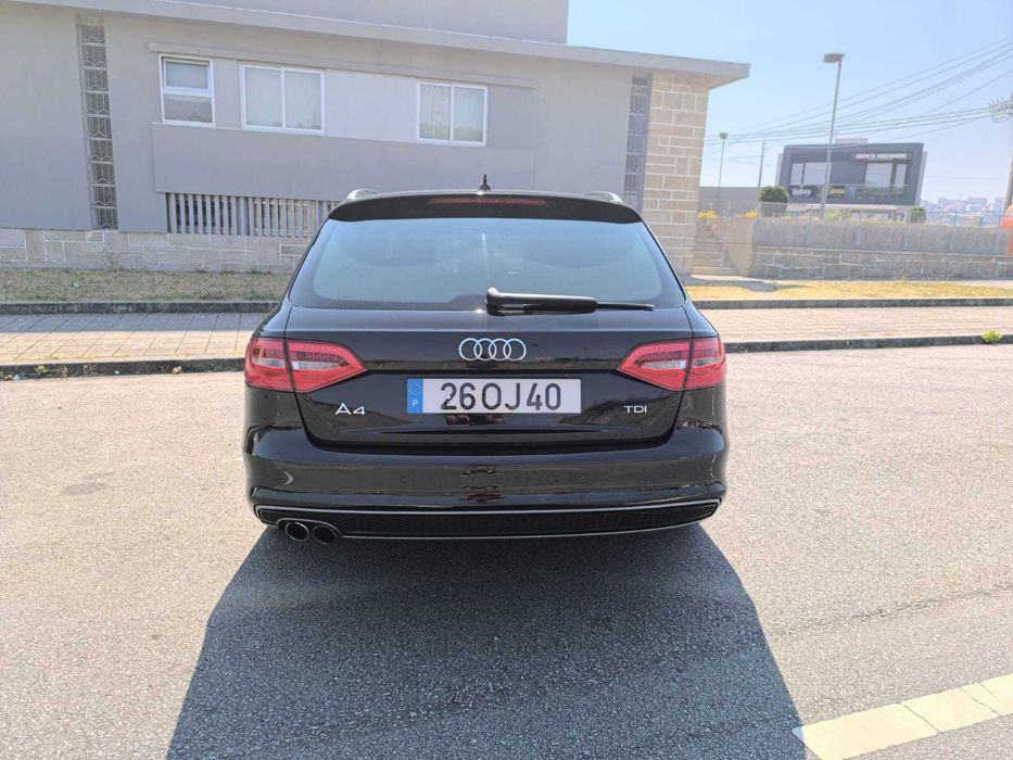 Audi A4 2.0 TDI Sline 177cv Nacional IMPECÁVEL