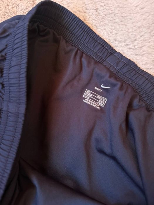 Шорти nike L оригінал