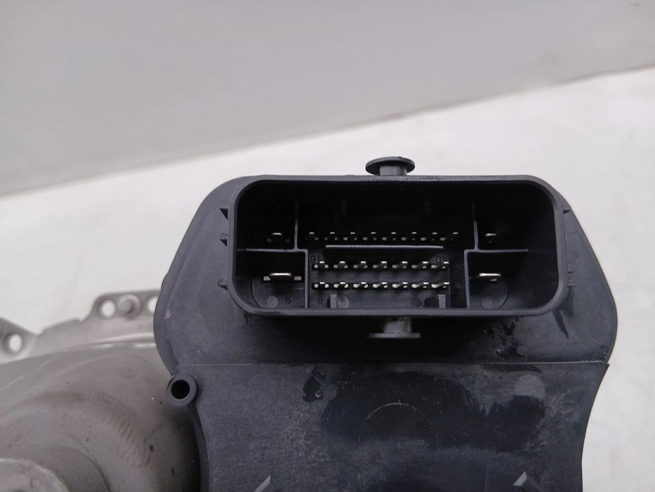 Servofreio TESLA Model Y (5YJY)