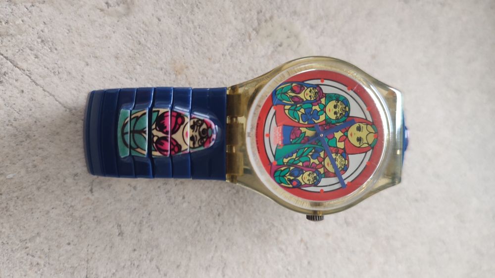 Relógio Swatch "Matrioska"