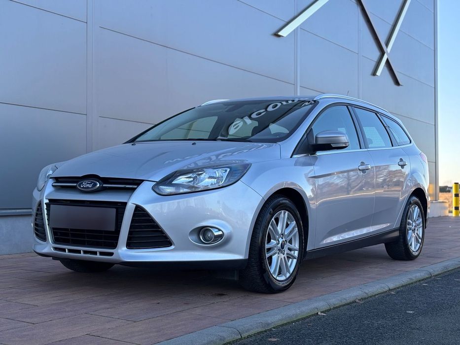Ford Focus 1.6 Benzyna 125 Ps Titanium Automat PDC Hak Doinwestowany