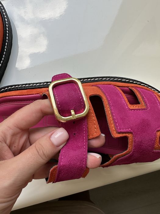 Продам шльопки Hermes